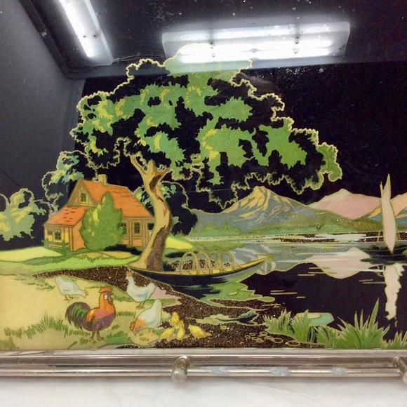 Incredible reverse painted tray with silver trim and handles. - Picture 8 of 14